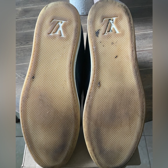 Louis Vuitton Men’s High Too Leather Sneakers.. - Picture 6 of 6